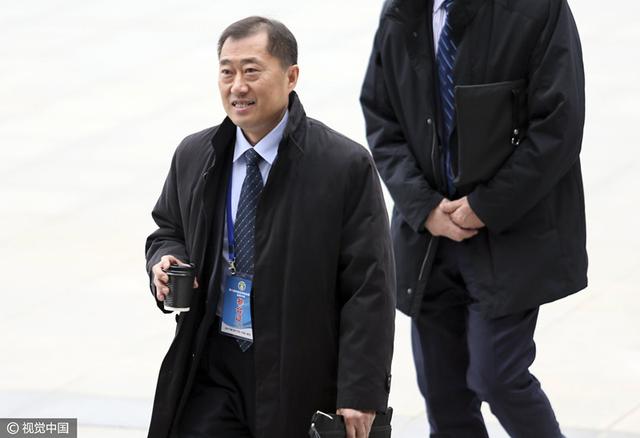 泳装派对