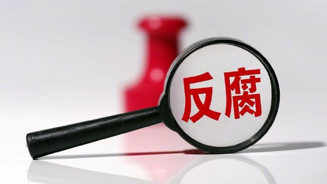 男生把