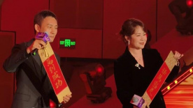 宝贝下面好紧